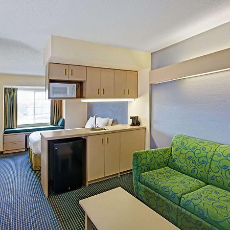 Microtel Inn & Suites By Wyndham Statesville Extérieur photo