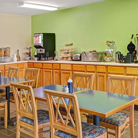 Microtel Inn & Suites By Wyndham Statesville Extérieur photo