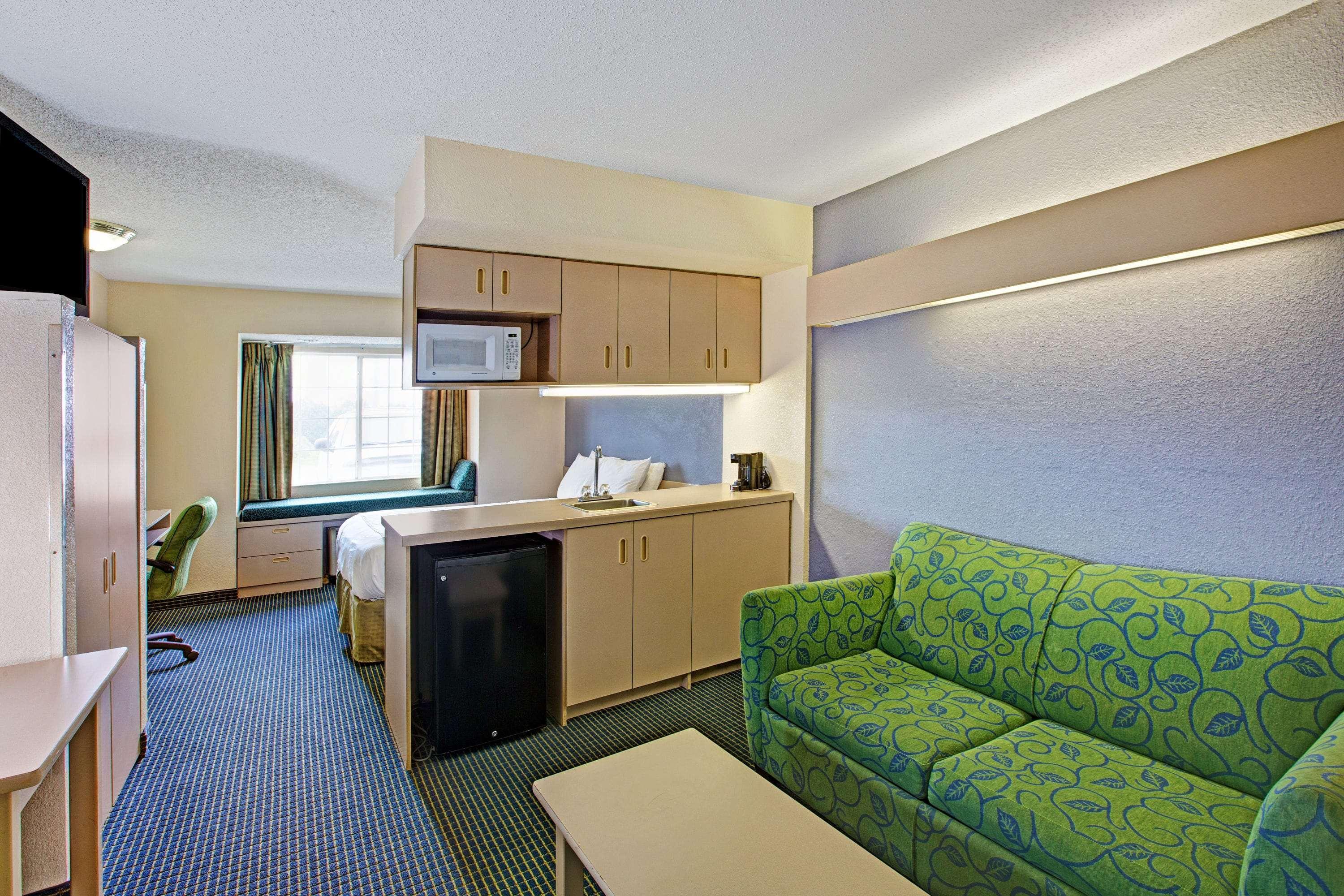 Microtel Inn & Suites By Wyndham Statesville Extérieur photo