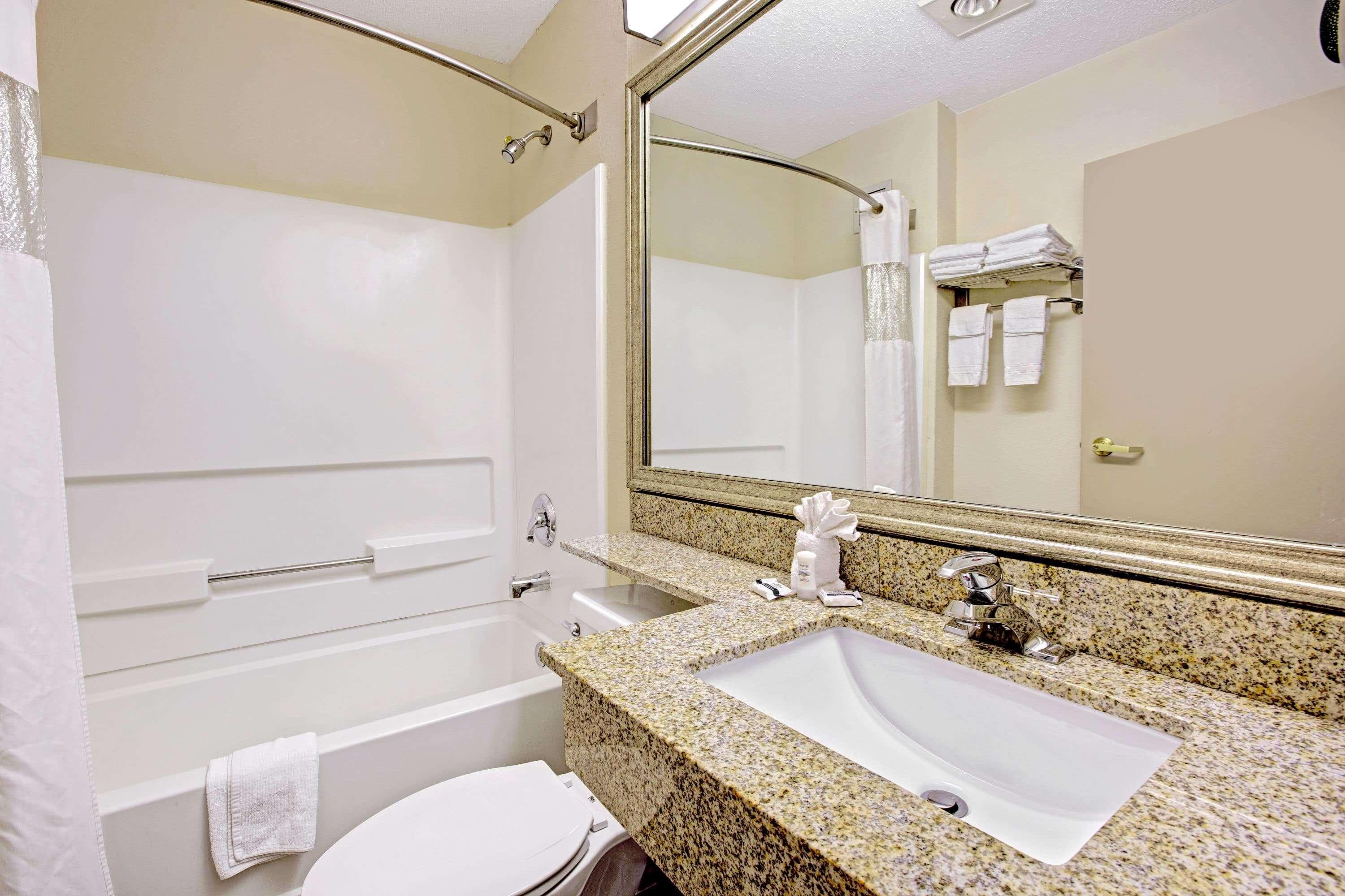 Microtel Inn & Suites By Wyndham Statesville Extérieur photo